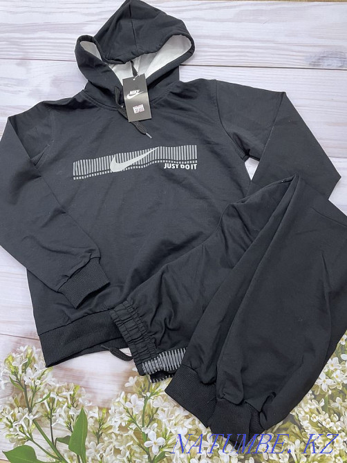 Tracksuit for a boy Pavlodar - photo 1