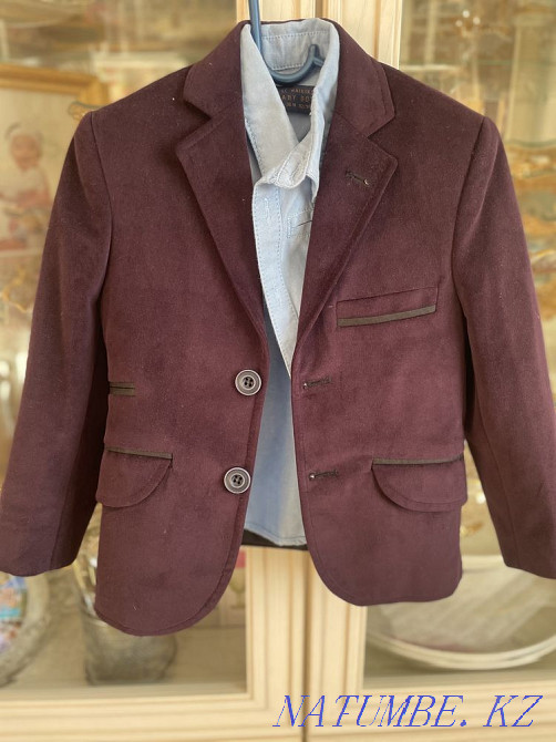 Sell children's jacket  - photo 1