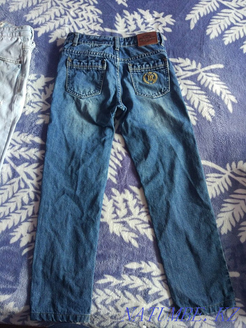 2пары джинс на мальчика 7 лет Светлые и синие за 1500 Петропавловск - изображение 6