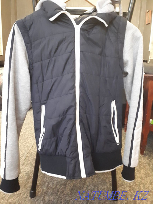 Windbreaker for sale, in good condition. Ust-Kamenogorsk - photo 1