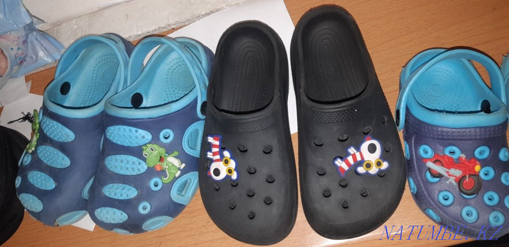 Crocs тәпішкелері 5 және 1,5/2 жыл  отбасы  - изображение 4