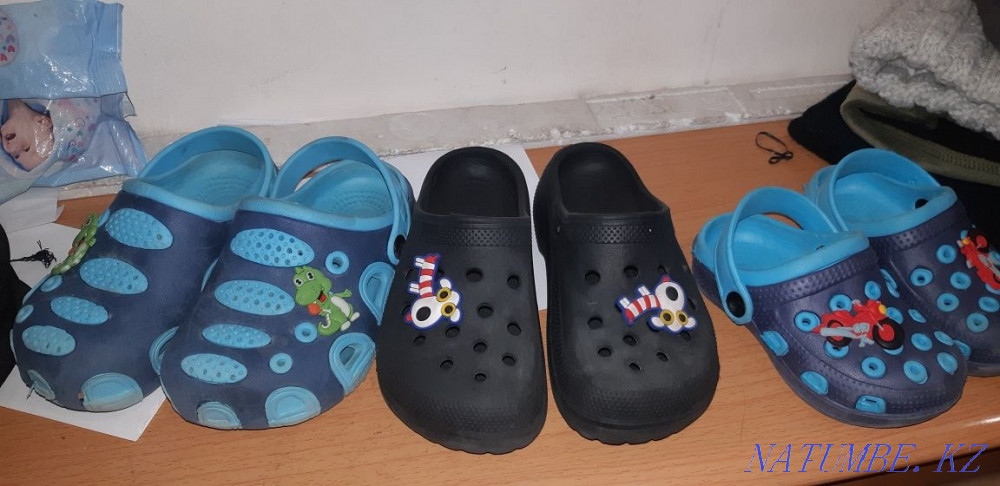 Crocs тәпішкелері 5 және 1,5/2 жыл  отбасы  - изображение 3