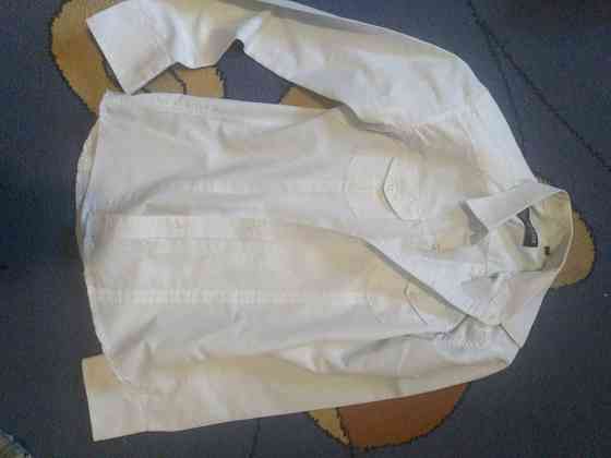 Продам рубашки белые в отличном состоянии Aqtobe