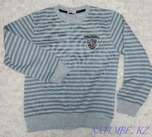 Jumper NEW for a boy Rudnyy - photo 1