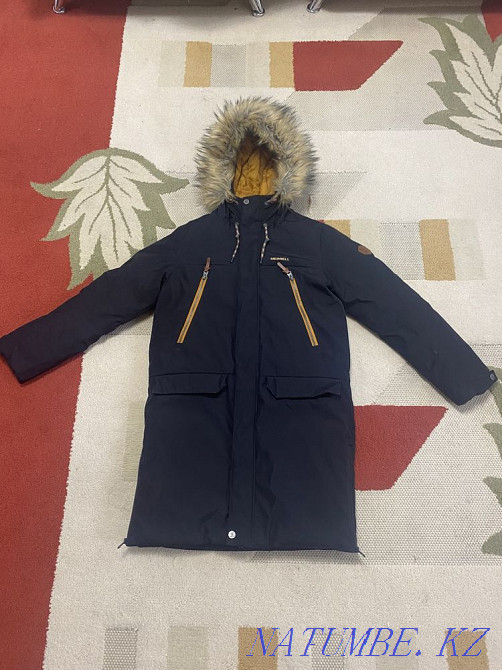 Өте жақсы жағдайда қысқы куртка сатылады  Ақтөбе  - изображение 1