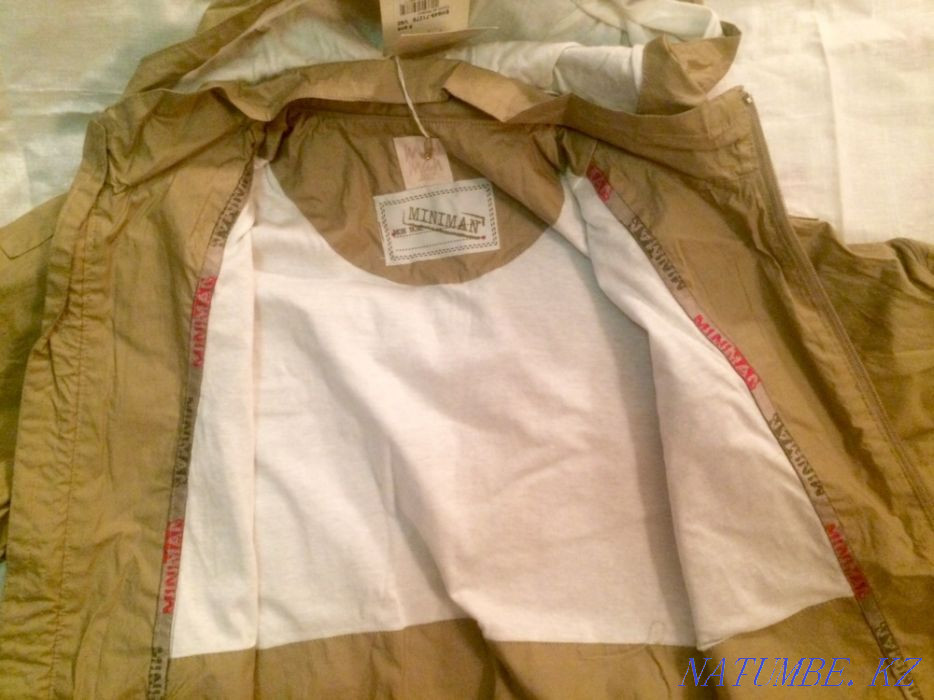 Демисезонная куртка Miniman Оригинал. Производство Франция. 8 - 10 лет Алматы - изображение 3