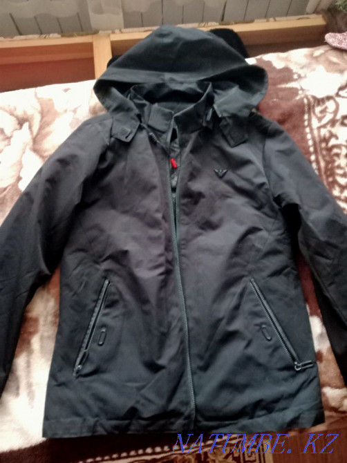 Көктемгі-күзгі жасөспірімге арналған куртка сатылады  Қарағанды - изображение 1