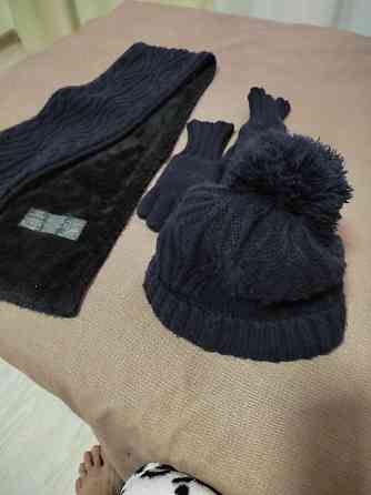 Комплект на мальчика шапка, шарф, перчатки фирма бренд Next Костанай