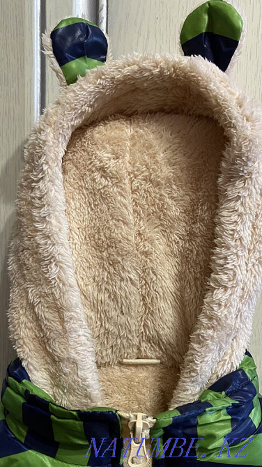 Продам яркую демисезонную курточку Павлодар - изображение 3