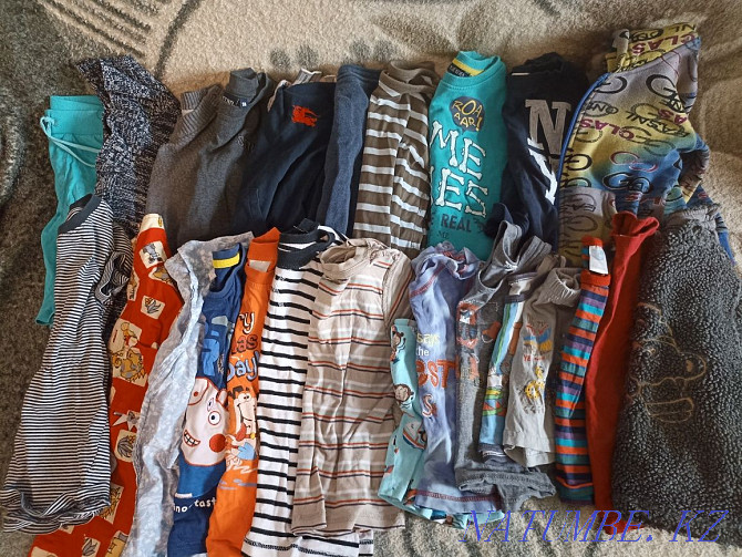 Package of things size from 12 months.Urgent Almaty - photo 5