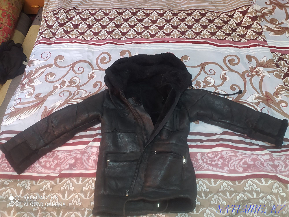 Балалар қой терісінен жасалған пальто 8000тг  - изображение 2