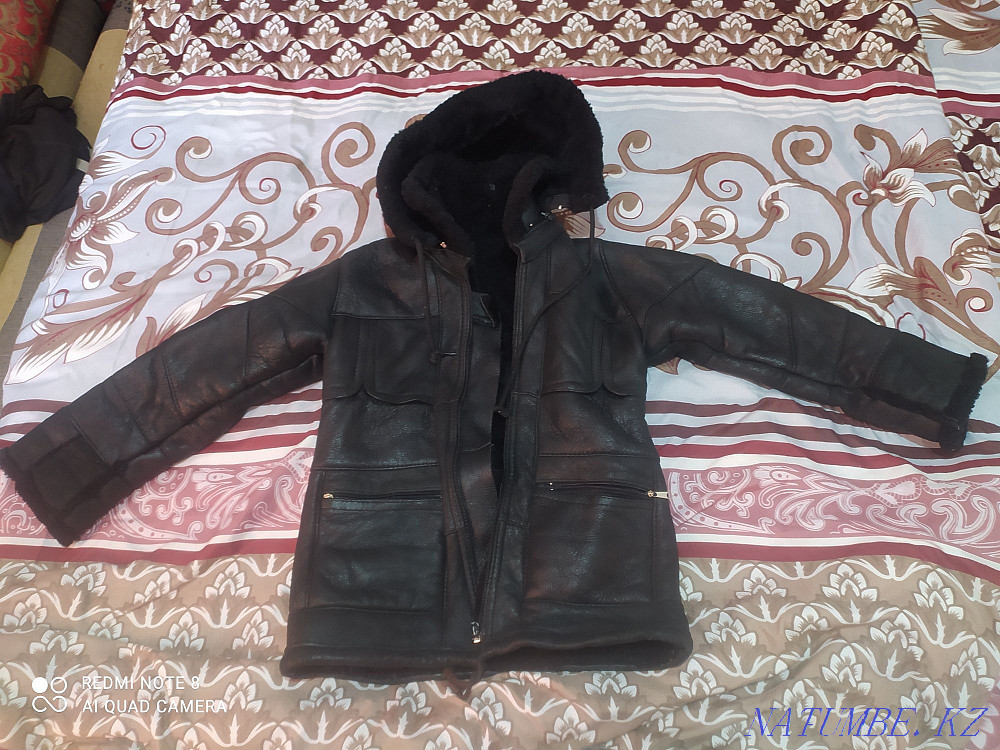 Балалар қой терісінен жасалған пальто 8000тг  - изображение 1