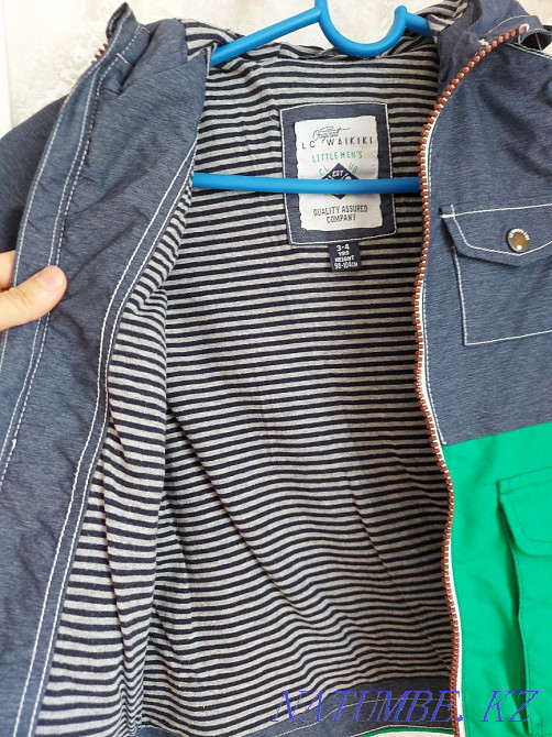 Sell windbreaker Waikiki  - photo 3