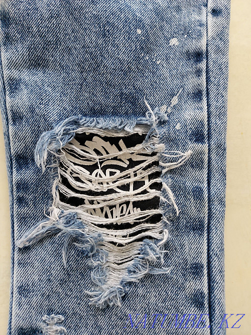 Джинсы на мальчика 128р. Костанай - изображение 6