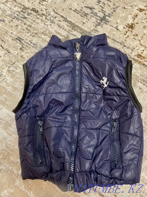 Куртки жилетки Астана - изображение 5