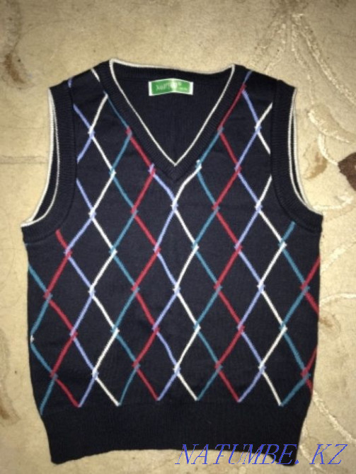 Жилетка на мальчика 3-5 лет Караганда - изображение 2