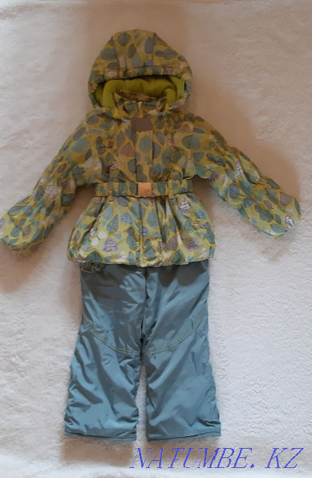 Продам осенний костюм на девочку 1,5-3 года Экибастуз - изображение 3