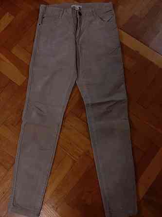 Продам джинсы на девочку. 12-13 лет. На рост 155-160 Almaty