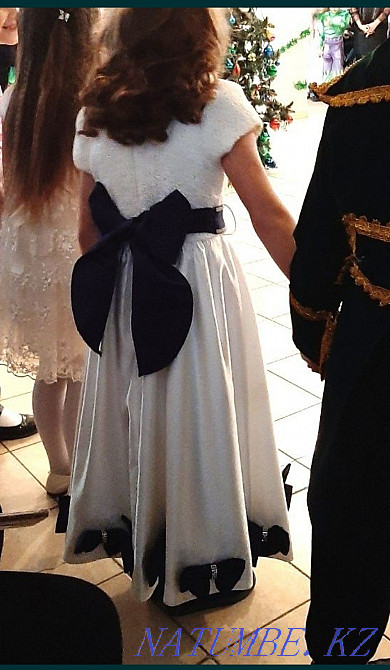 Gorgeous dress size 128 Oral - photo 2