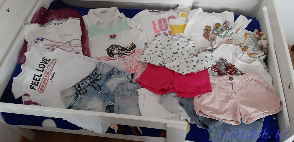 Selling summer clothes for 7.8 years. Package. Oral - photo 1
