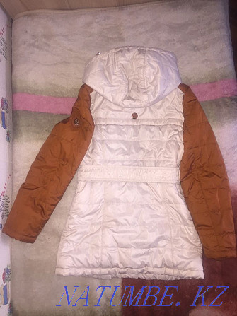 Куртка на 10-11 лет для девочки. Астана - изображение 3