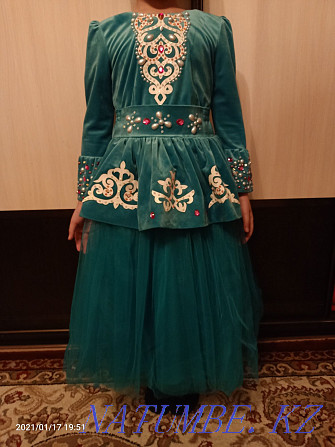 Национальное платья на рост 140-150 Астана - изображение 1