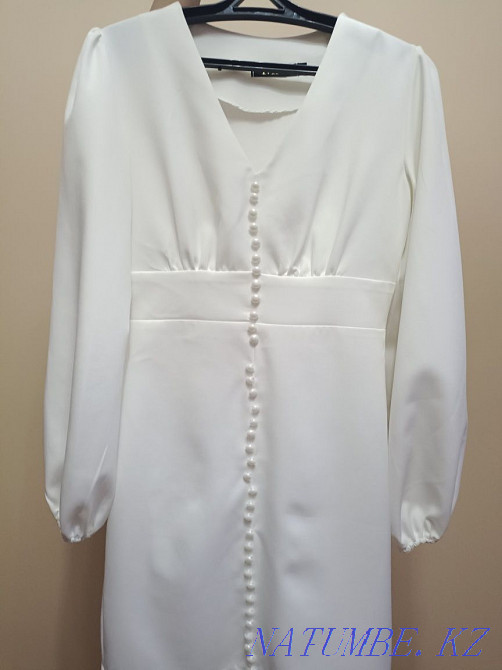 Өте жақсы жағдайда көйлек сатылады. беремін.  Жезқазған  - изображение 4