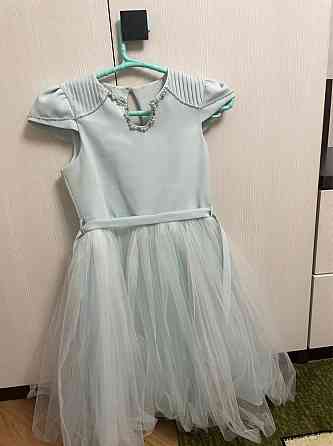 Продам детские нарядные платья Astana