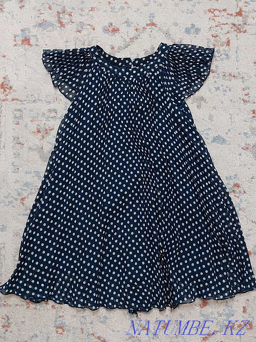 Продам платье BENETTON на 7-9 лет (130 см) в отл. состоянии за 2500тг! Караганда - изображение 2
