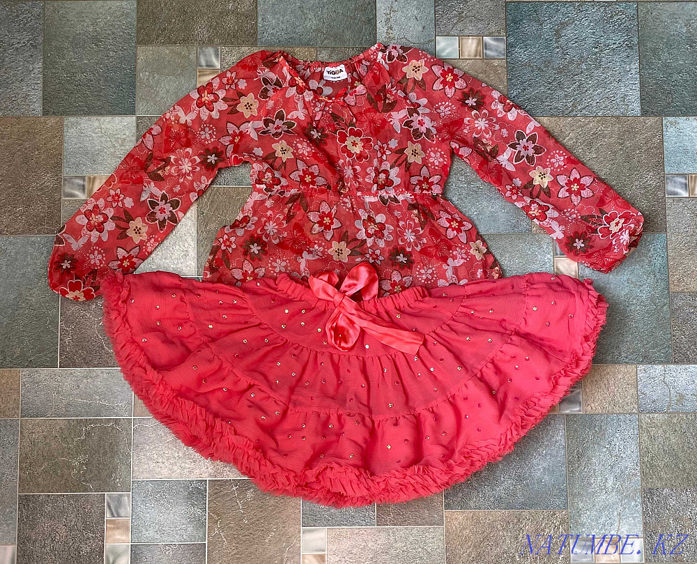 Chic жиынтығы қызғылт туника мен юбка Topshop брендінен тұрады  Ақтөбе  - изображение 1