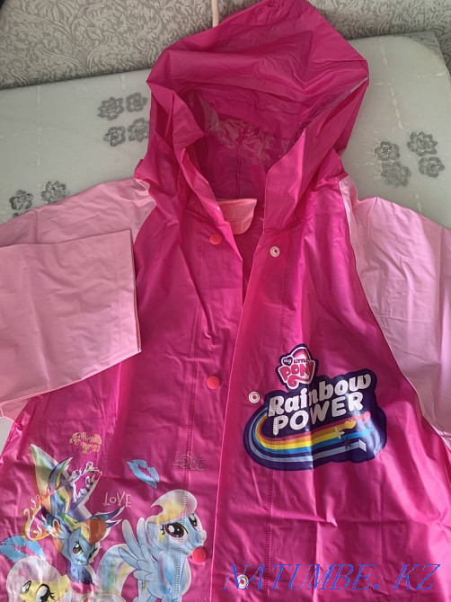 Selling children's raincoat. Ust-Kamenogorsk - photo 2