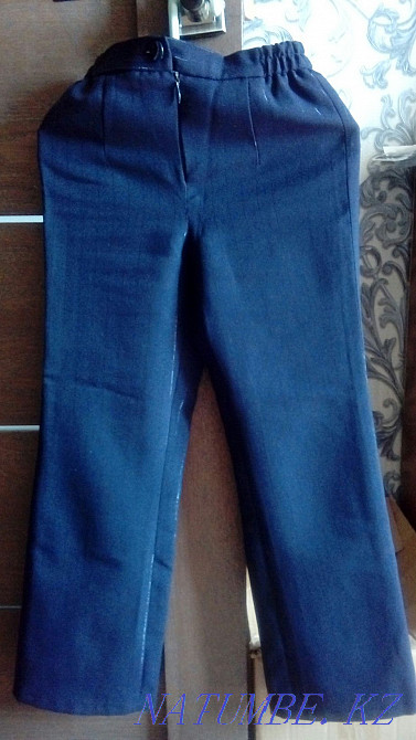 Комплект: юбка, брюки, жилет, пиджак Усть-Каменогорск - изображение 2