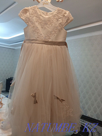 I am selling this beautiful beige dress. Astana - photo 1