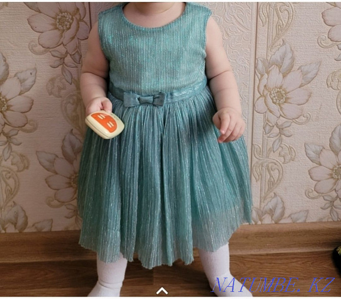 Dresses 1 year old 1500tg  - photo 1