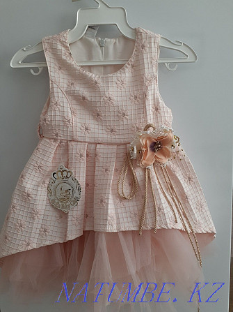 Продам нарядное детское платье на 12-18 месяцев Каргалы - изображение 1
