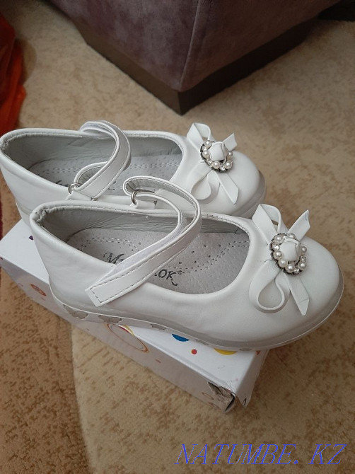 Готовый наряд для девочки.Платье и туфли на 1-2 года Караганда - изображение 3