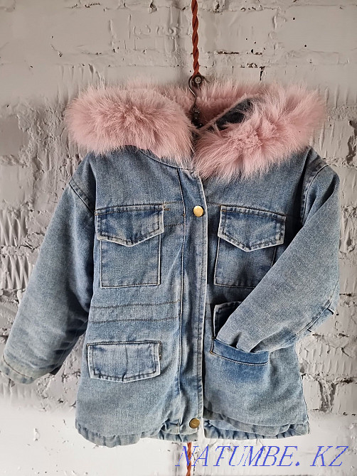 Джинсовая куртка весна-осень на 4-5 лет Усть-Каменогорск - изображение 1