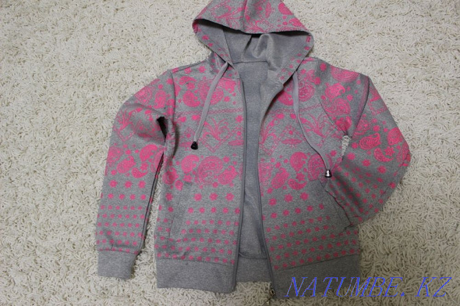 Tracksuit for a girl 6-9 years old Rudnyy - photo 2