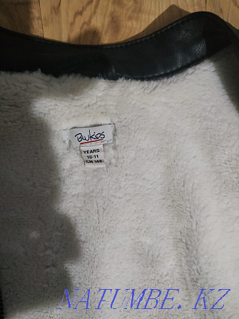қыздарға арналған куртка сатылады  Өскемен - изображение 4