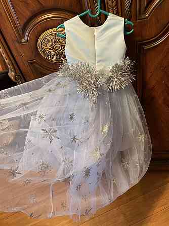 Платье нарядное снежинка  Қарағанды