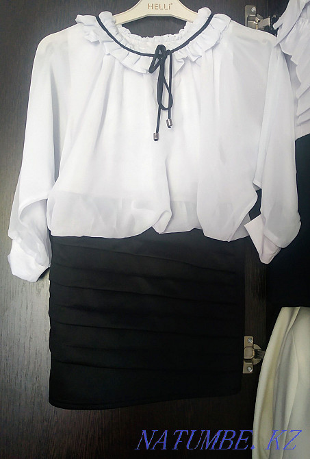 Школьное платье на девочку Уральск - изображение 1