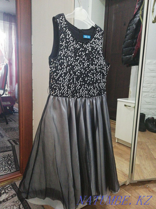 Платье нарядное. Надевали мало. Находится г Тобыл. 5 Костанай - изображение 2