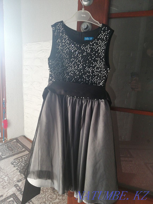 Платье нарядное. Надевали мало. Находится г Тобыл. 5 Костанай - изображение 1