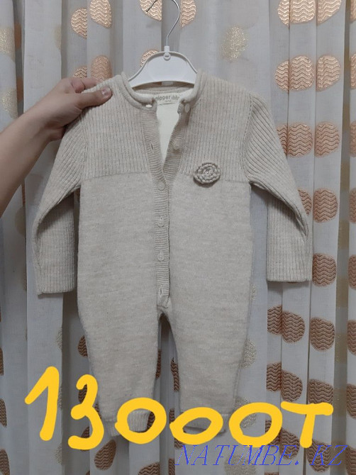 Продам детские комбинезоны размеры разные до 1 года до полтора года да Семей - изображение 1