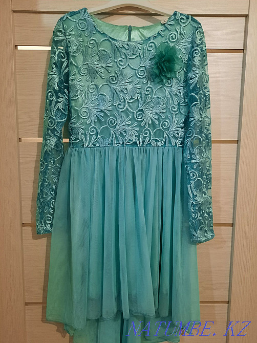 Платье для девочки на 9, 10 лет Актау - изображение 2