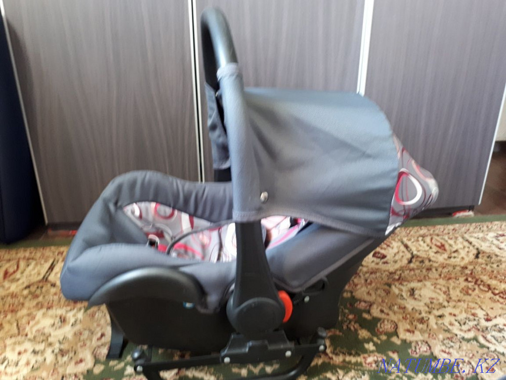 Коляска 3 в 1 ! Очень удобная  - изображение 3