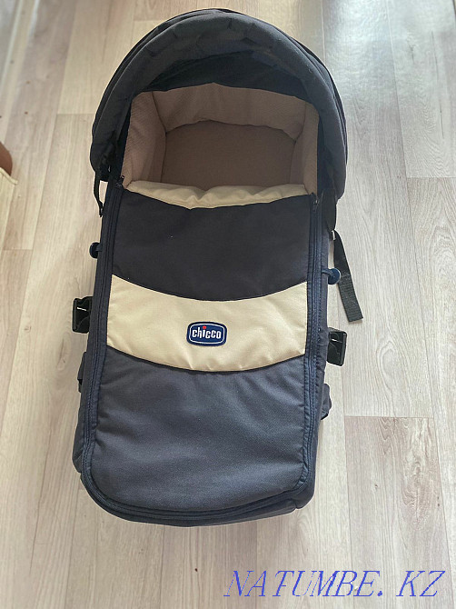 Сумка переноска ! состояние хорошее  - изображение 2