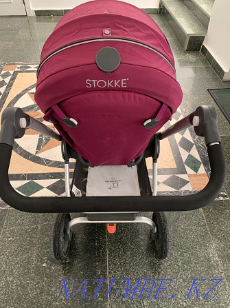 Продам Коляску Stokke в отличном состоянии Астана - изображение 3