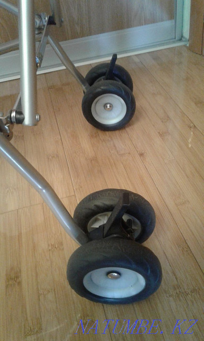 коляска трость новая Рудный - изображение 3