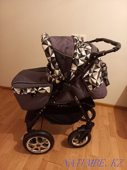 Коляска в хорошем состояние Астана - изображение 2